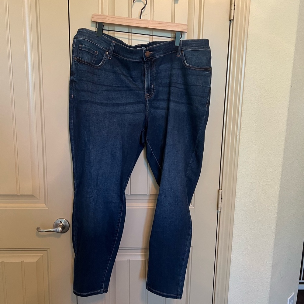 Lane Bryant Blue Ankle Cropped Jeans